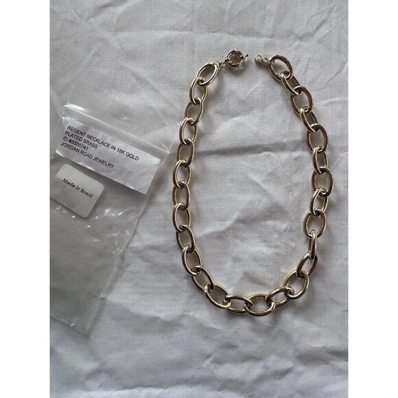 Jordan Road Xl Oval Necklace in 18k Gold Plated Brass - Picture 6 of 7